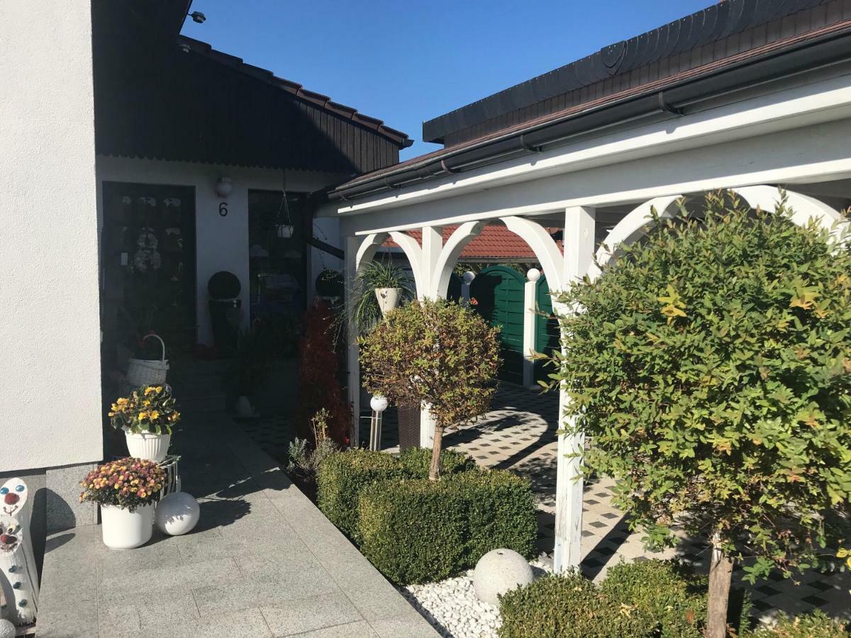 Ferienhaus Zur Waldauer Hoehe Mit 3 Sz, 120Qm & 40Qm Balkon Schleusingen Экстерьер фото
